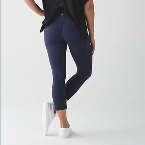Lululemon Align Crop Sz 4 Navy Blue Purple Indigo